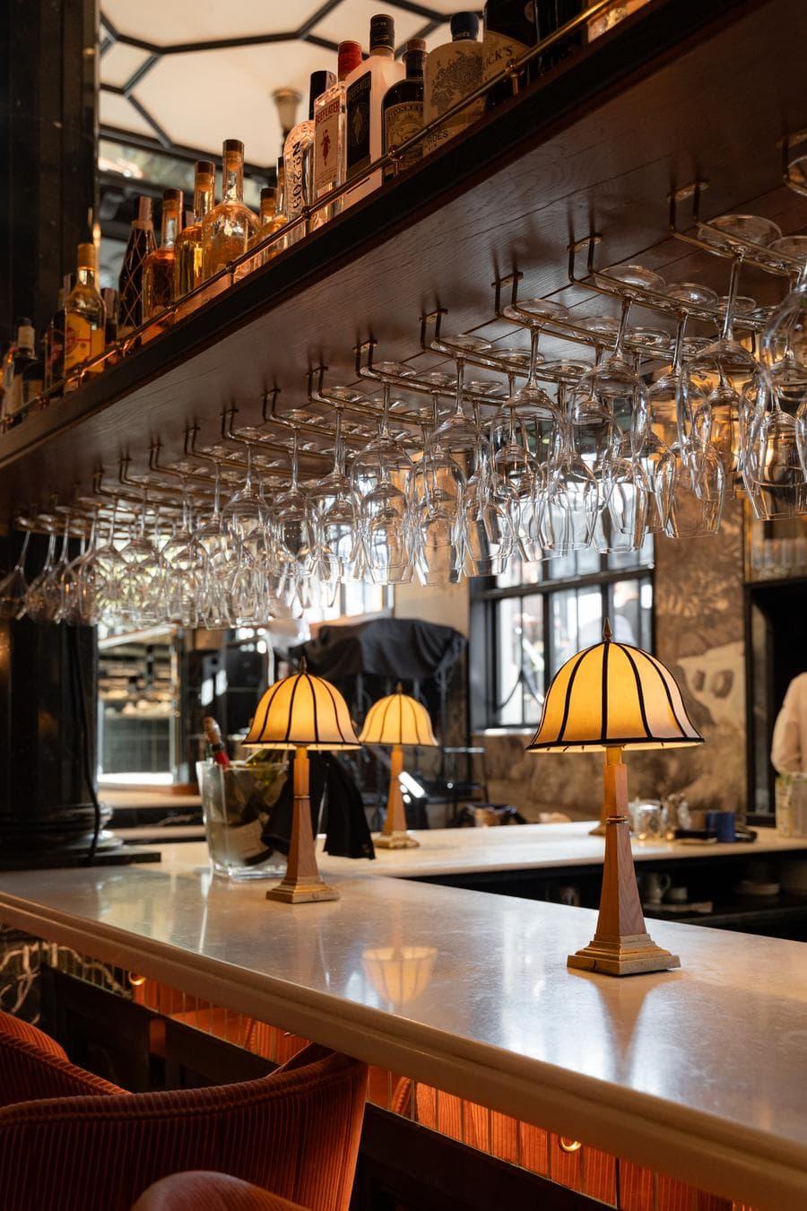 Ambiente en el bar MERY